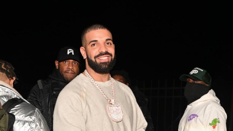 La tenue inspirée de Bad Boy de Drake rendrait Diddy et Ma $ e fiers