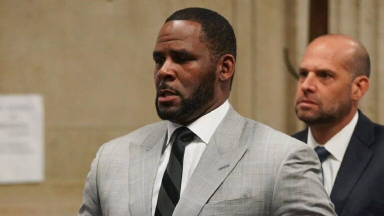 R. Kelly condamné à 30 ans de prison pour trafic sexuel