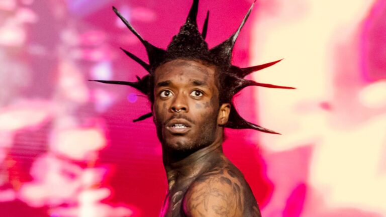 Lil Uzi Vert annonce l&rsquo;EP &lsquo;Red & White&rsquo; avant l&rsquo;album tant attendu &lsquo;Pink Tape&rsquo;