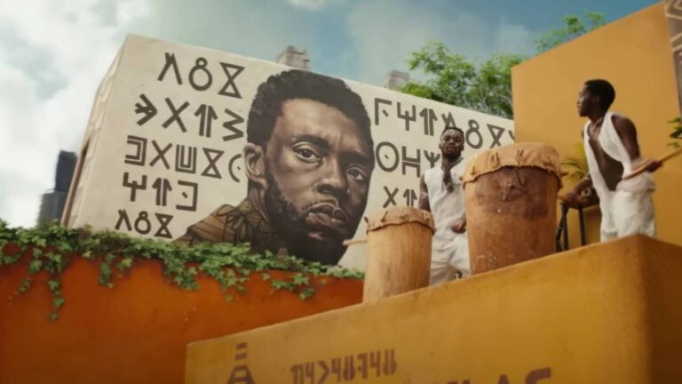 Marvel lance la première bande-annonce de «Black Panther: Wakanda Forever» avec la musique de Tems