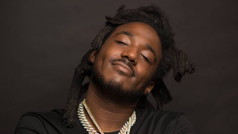 Mozzy recrute 2 Chainz, YG et Saweetie pour le visuel &lsquo;In My Face&rsquo;