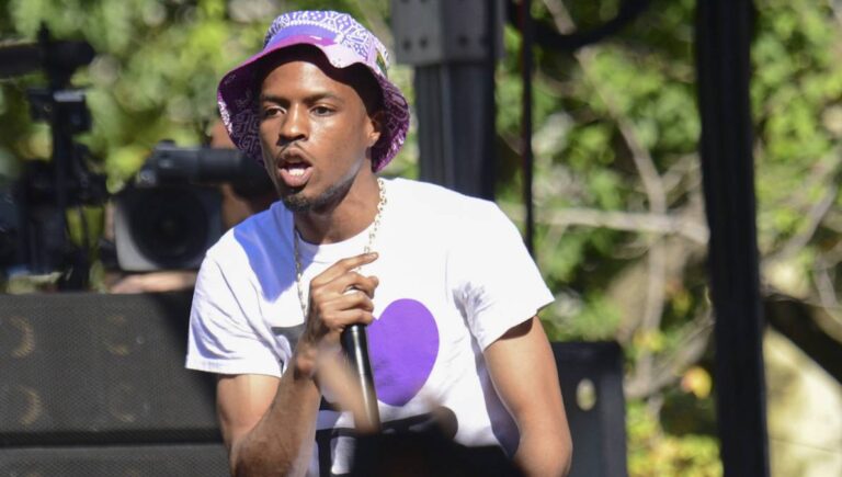 Pi&rsquo;erre Bourne annonce une tournée mondiale massive de bons films en 2022