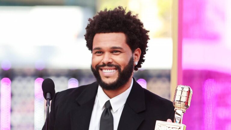 The Weeknd envoie un fan de 6 ans à l&rsquo;ouverture de la tournée de Philadelphie après le report du spectacle de Toronto