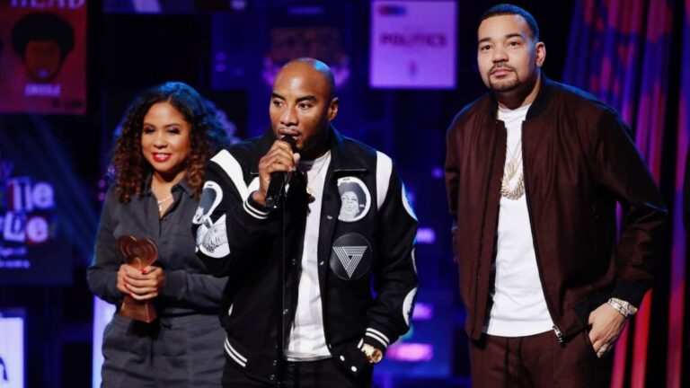 Angela Yee dit que « The Breakfast Club » est terminé « Comme vous le savez » dans un tweet crypté