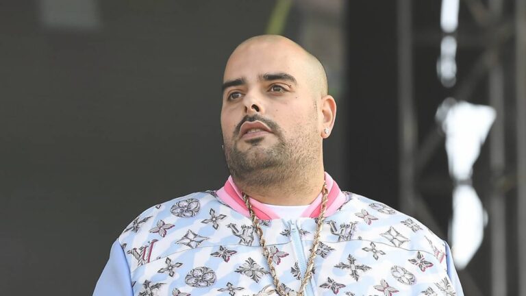 Berner entre dans l&rsquo;histoire en tant que premier PDG du cannabis à couvrir « Forbes : » « La définition de la merde d&rsquo;objectifs de vie ! »