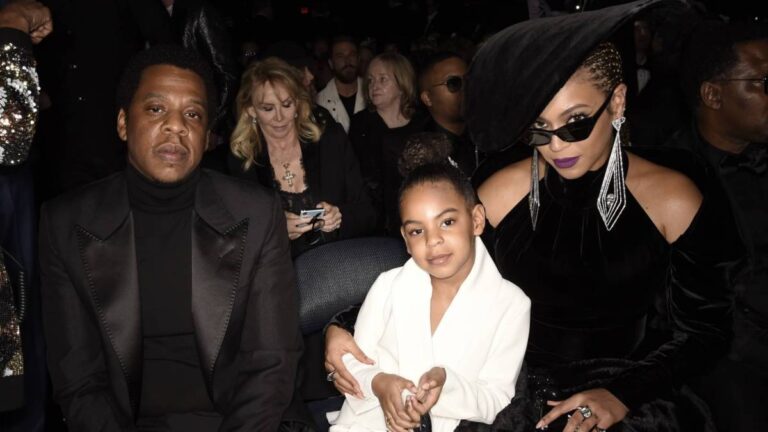 La fille de JAY-Z et Beyoncé, Blue Ivy, met en sac ses toutes premières plaques d&rsquo;or