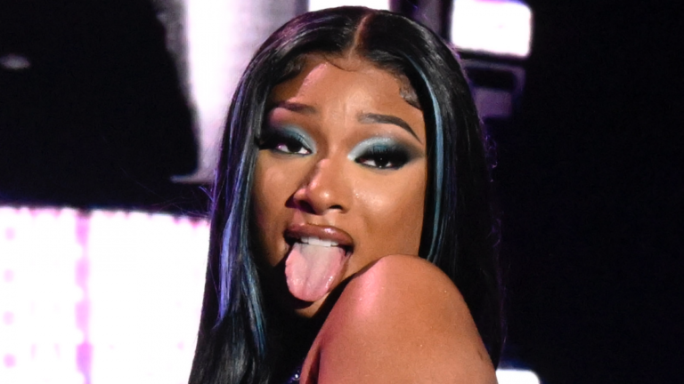 Megan Thee Stallion annonce la date de sortie de «Traumazine», partage la liste des pistes et la pochette