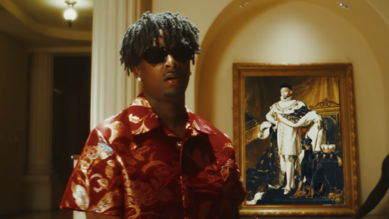 21 fans sauvages veulent qu&rsquo;il soit couronné roi d&rsquo;Angleterre après la mort de la reine