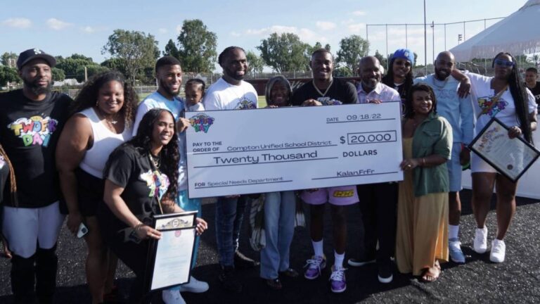 Kalan.FrFr fait un don de 20 000 $ au programme pour les besoins spéciaux de Compton lors d&rsquo;un événement caritatif
