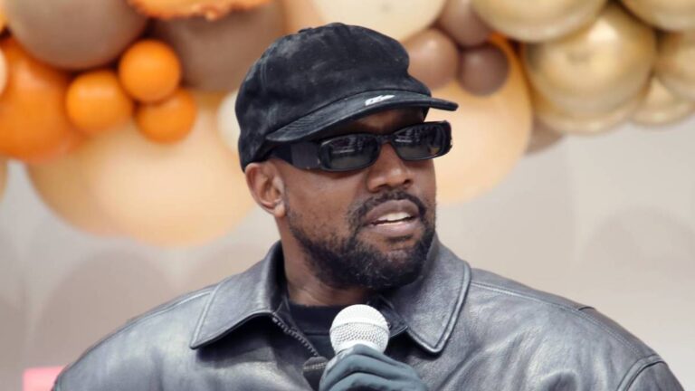 Kanye West dit « Dieu m&rsquo;a dit de construire » Donda University