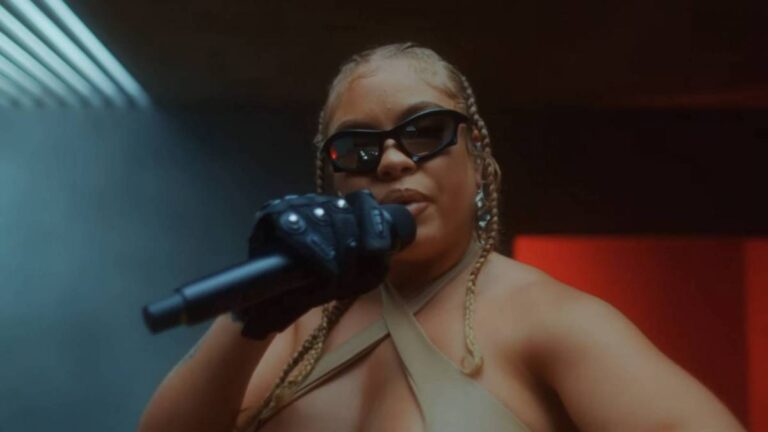 Latto offre des performances inspirées par la croissance des « steppers » pour VEVO LIFT