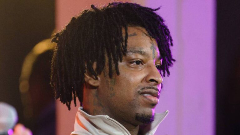 21 Savage se souvient d&rsquo;avoir été victime d&rsquo;intimidation au lycée parce qu&rsquo;il venait du Royaume-Uni