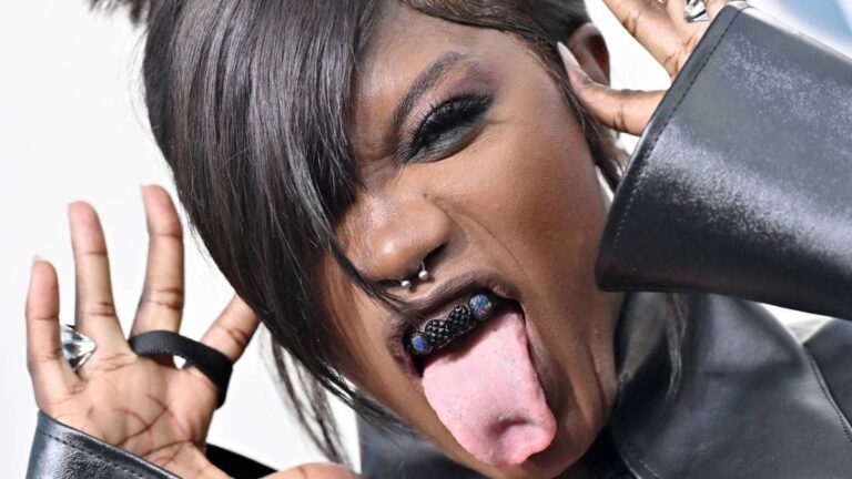 Doechii présente le nouveau morceau « I Told Em » dans la bande-annonce de « Wendell & Wild »