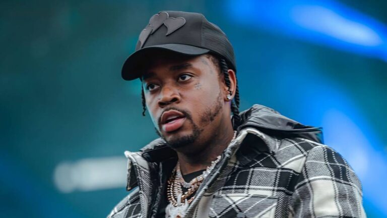 Fivio Foreign se fait griller sur Twitter à propos de la performance à la mi-temps des Brooklyn Nets