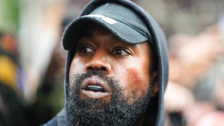Kanye West abandonné par adidas pour antisémitisme, mettant fin au partenariat lucratif avec Yeezy