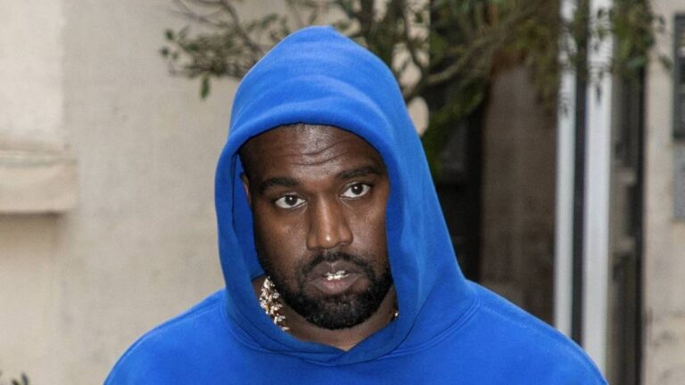 Kanye West se serait présenté au QG de Sketchers à l&rsquo;improviste après la scission d&rsquo;Adidas