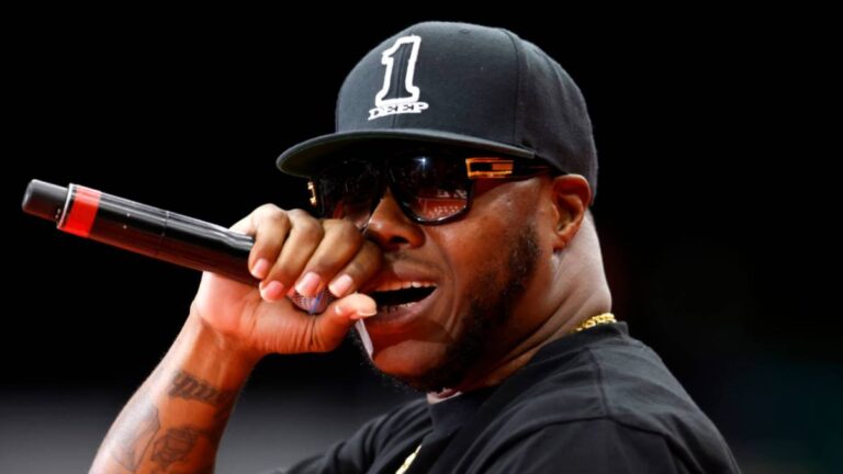 Z-Ro arrêté pour arme à feu après un arrêt de la circulation à Houston