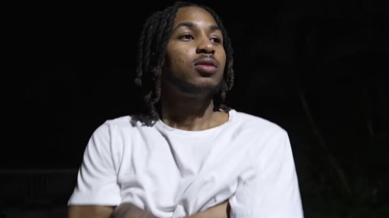 DDG parle de devenir viral pour avoir révélé sa vraie voix : « Je ne suis pas sûr à ce sujet »