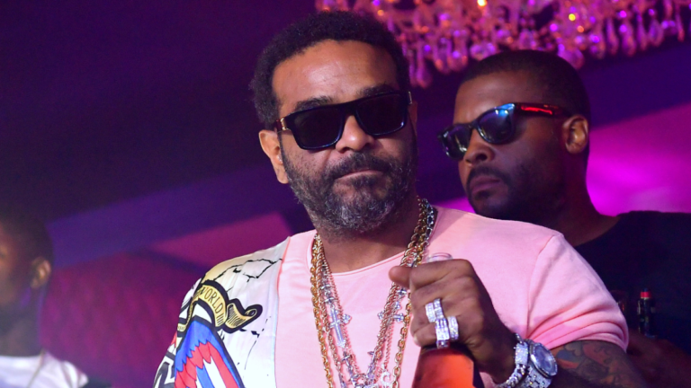 Jim Jones appelle à la fin de la violence dans le hip-hop après la mort de TakeOff, PnB Rock et plus