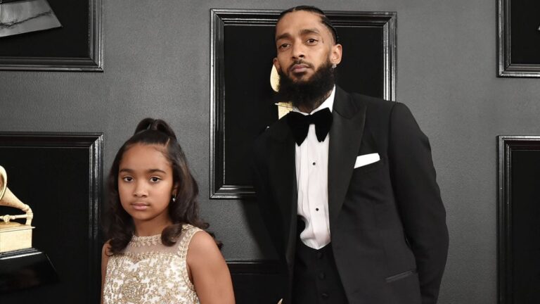 La famille de Nipsey Hussle enfermée dans une bataille pour la garde avec l&rsquo;ex-fille de plus de 13 ans du rappeur