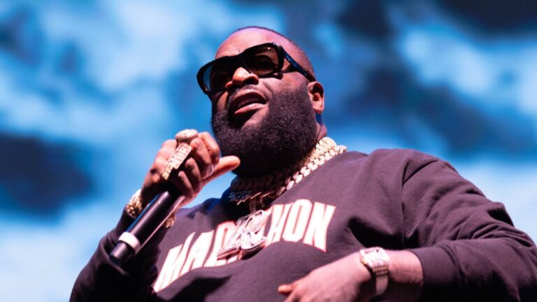 Rick Ross Records Wrestling Promo à l&rsquo;événement AEW &lsquo;Dynamite&rsquo;