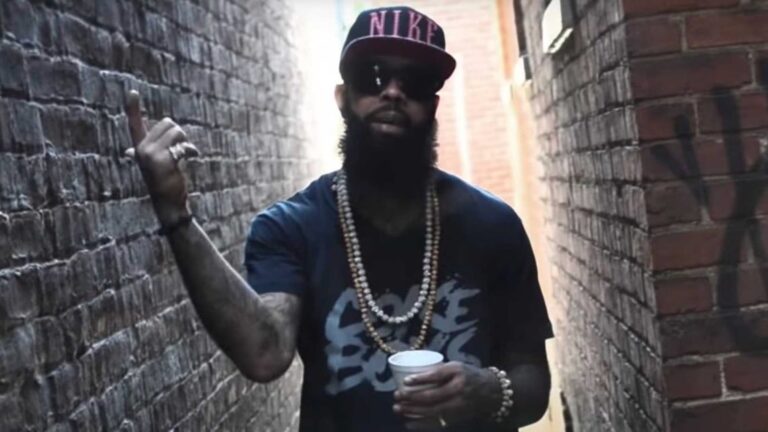 Bugzie The Don écope d&rsquo;une peine de prison pour avoir tourné la couverture de son album lors des émeutes du Capitole