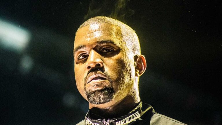 Kanye West lance un tweet sur « Death Con 3 » sur un nouveau morceau soulful