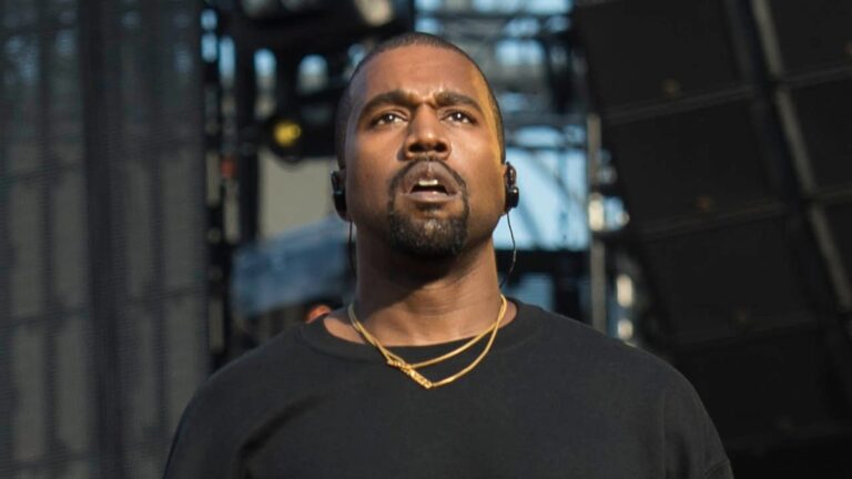 La peinture murale de Kanye West dans « Glass Onion: A Knives Out Mystery » laisse les fans perplexes