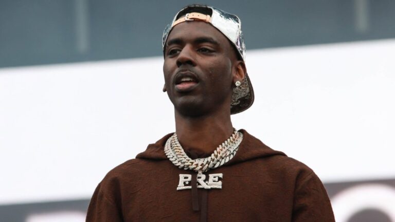 Le jeune Dolph honoré dans son ancien lycée pour la journée Dolph