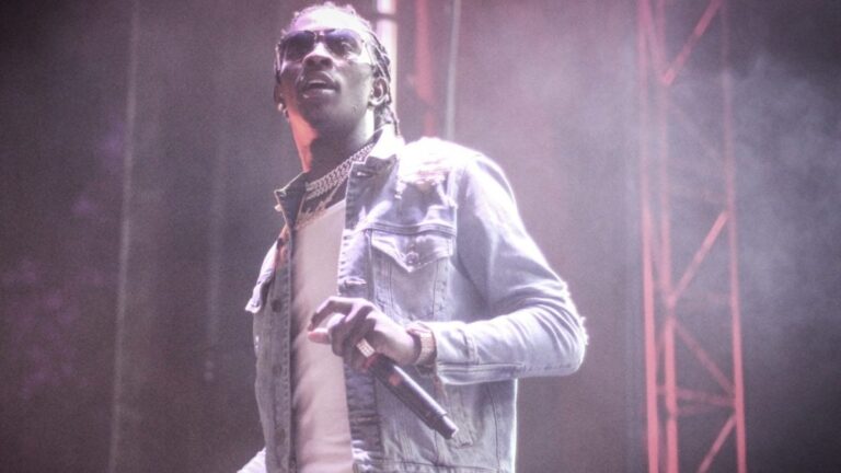 Les procureurs de Young Thug déposent une requête pour interdire les caméras vidéo du procès RICO