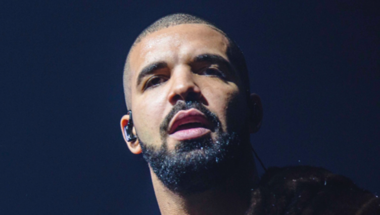 Drake dévoile le secret de sa salle de bain après avoir juré de « dire mes vérités »