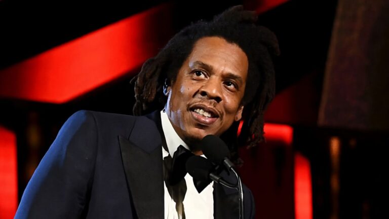 JAY-Z se produira aux Grammy Awards 2023
