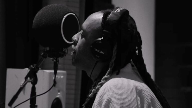 Ty Dolla $ign réfléchit à l&rsquo;amour perdu dans le visuel &lsquo;2022&rsquo;