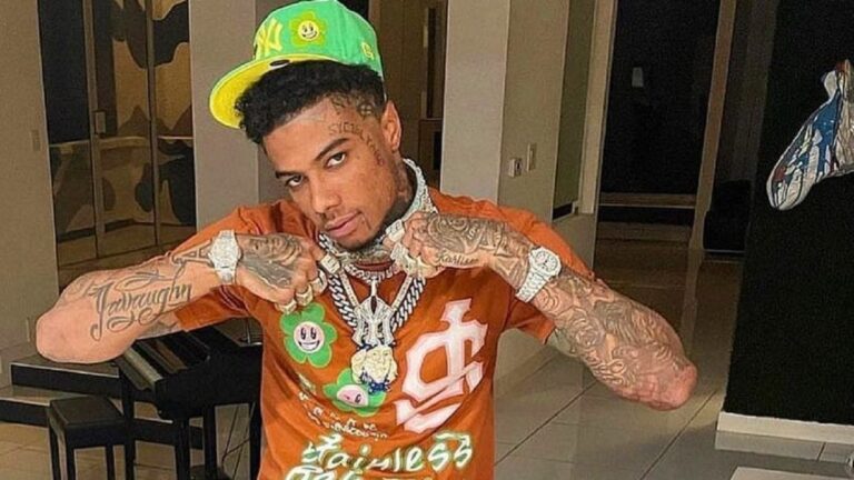 Blueface fait le clown pour avoir eu du mal à faire un soulevé de terre : « Il tremblait comme un strip-teaseur »
