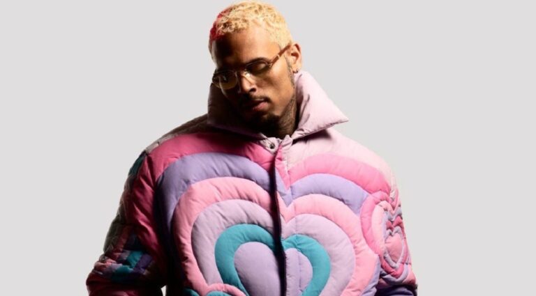 Chris Brown frappe après la perte d&rsquo;un Grammy: « Qui est ce putain de Robert Glasper? »
