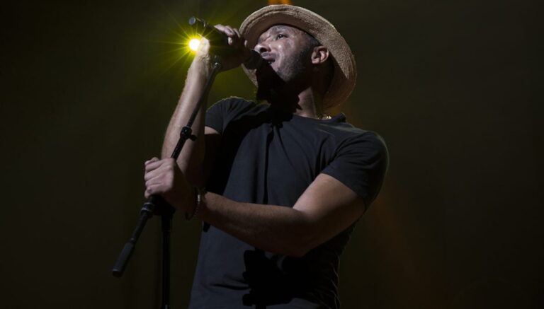 Lyfe Jennings s&rsquo;est fait voler 120 000 $ de bijoux à Oakland