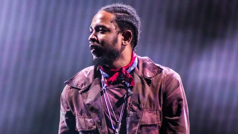 « To Pimp A Butterfly » de Kendrick Lamar devient l&rsquo;album le mieux noté de tous les temps