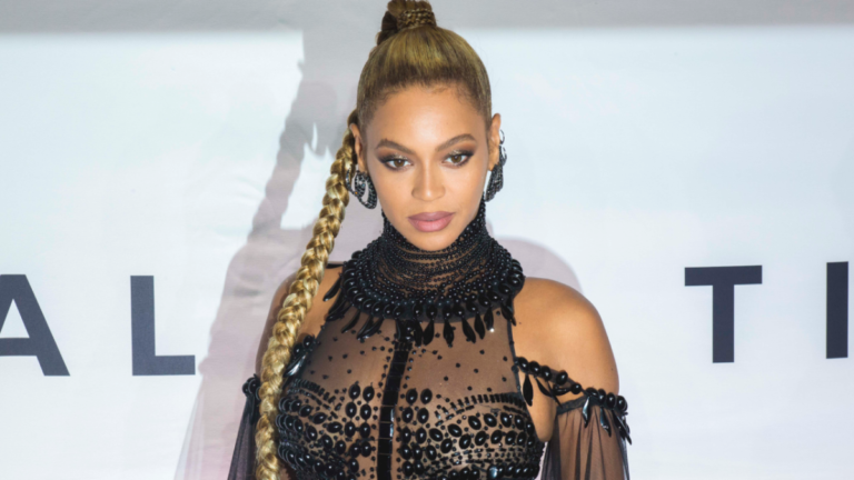 Beyoncé saluée comme une « icône » lors d&rsquo;un discours au Congrès américain