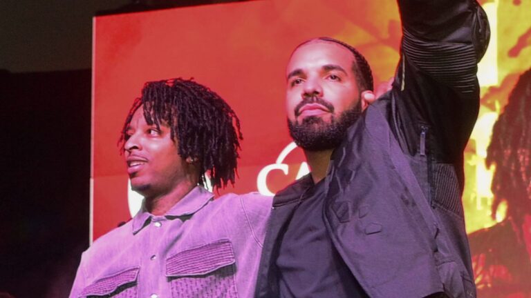 Drake annonce It&rsquo;s All A Blur Tour avec 21 Savage