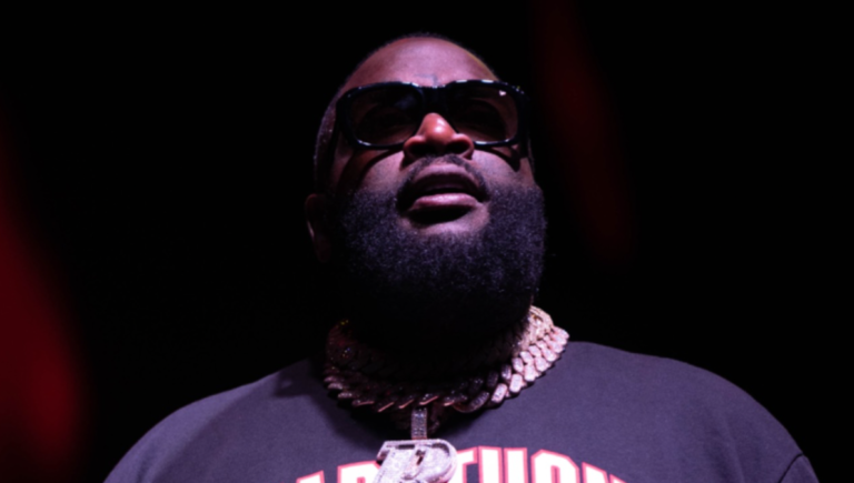 Rick Ross prépare une rénovation de 5 millions de dollars pour rendre le manoir de Promise Land encore plus luxueux