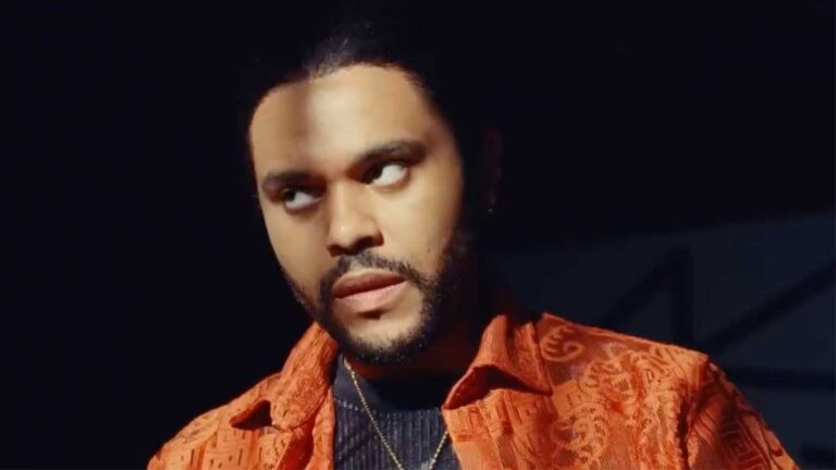 The Weeknd revient sur Rolling Stone « non pertinent » sur la critique du « porno de torture »