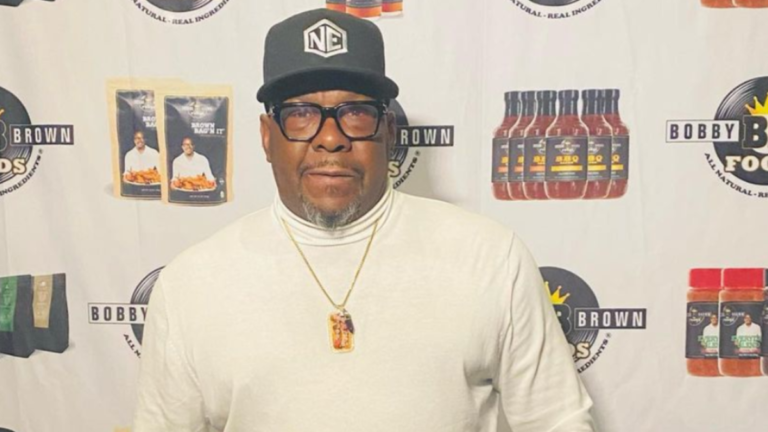 Bobby Brown se retire des dates de tournée de la nouvelle édition « en raison de l&rsquo;épuisement »