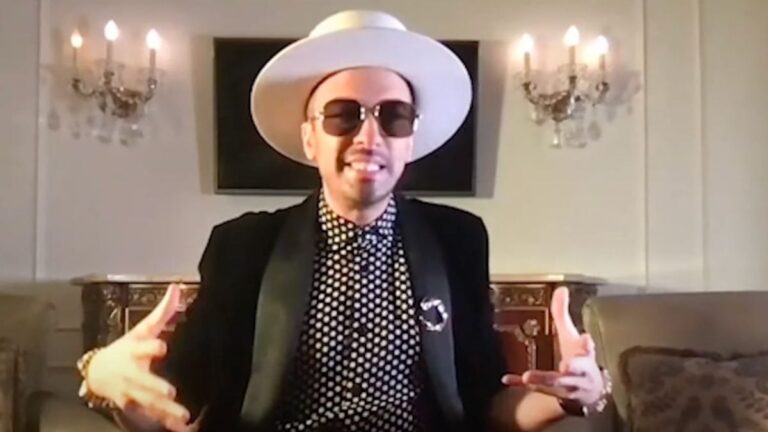 DJ Cassidy réunit 25 pionniers du hip-hop pour « Pass The Mic Live! »