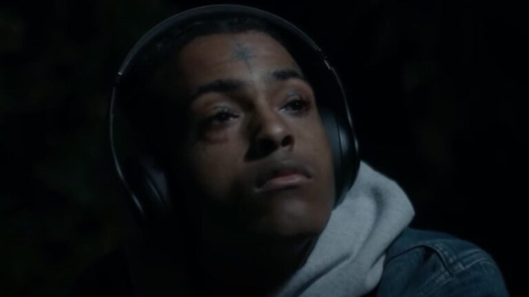 Les tueurs de XXXTENTACION ont l&rsquo;air tristes alors que de nouveaux clichés de prison font surface