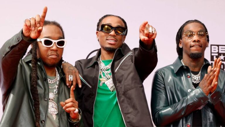 Quavo provoque une agitation en ligne alors que les fans pensent qu&rsquo;il est en train de dissoudre le tatouage hommage au décollage