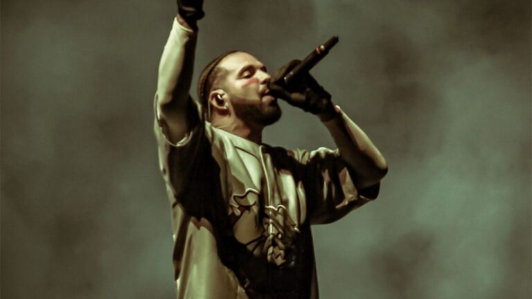 Drake espère réaliser des bénéfices alors que son manoir de Los Angeles arrive sur le marché pour une somme colossale