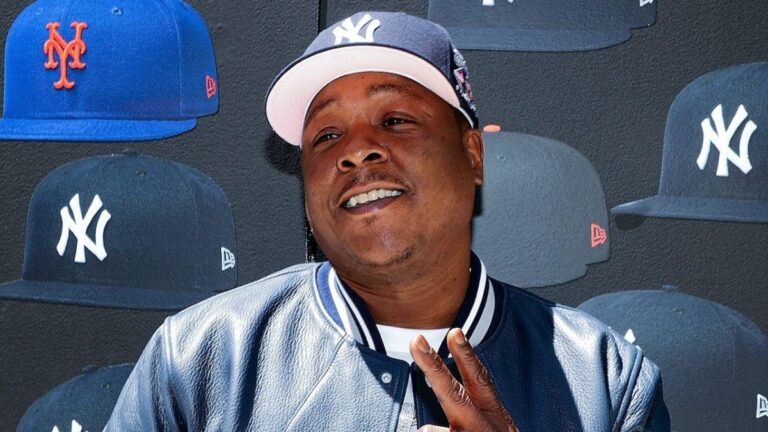 Jadakiss arrête l&rsquo;adversaire avec un coup de basket-ball de vacances: « Get My Bag! »
