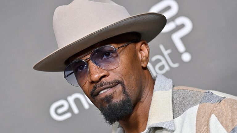 Jamie Foxx est sorti de l&rsquo;hôpital et « récupère » alors que sa fille démystifie les rapports « sauvages »