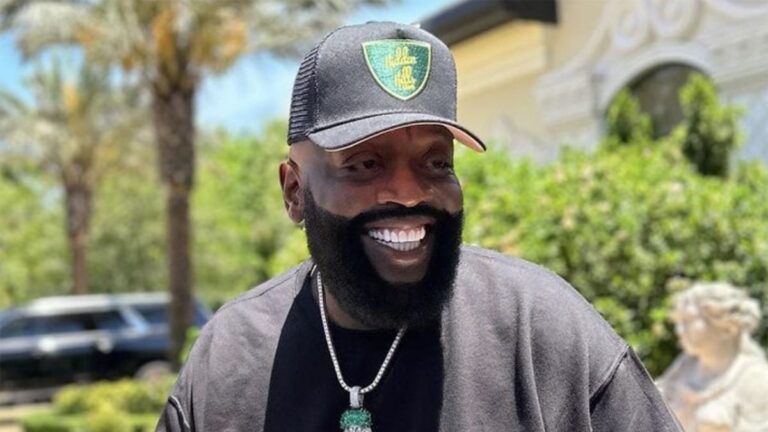 Rick Ross prévoit une étiquette de prix massive pour le domaine « Promise Land »