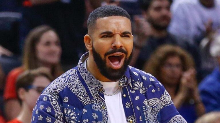 Drake répond après que « Random Angry Poets » ait saccagé son livre de poésie